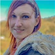 Profesora de clases particulares, licenciada en biología, ofrece clases virtuales y presenciales a niños de primaria de cualquier asignatura